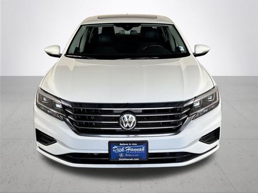 2020 Volkswagen Passat 2.0T SEL