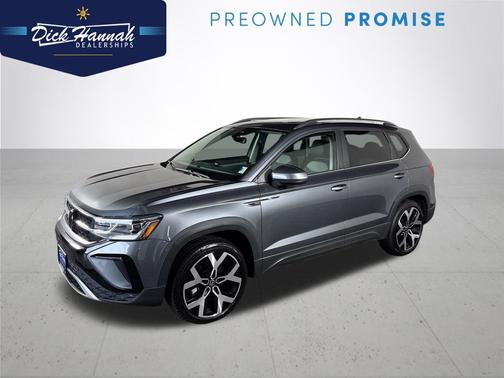 Platinum Gray Metallic 2023 Volkswagen Taos 1.5T SEL