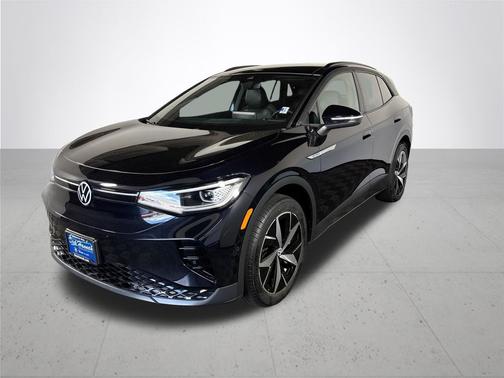 Deep Black Pearl Effect 2023 Volkswagen ID.4 Pro S