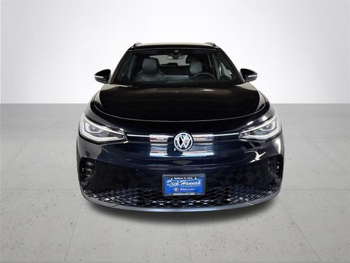 Deep Black Pearl Effect 2023 Volkswagen ID.4 Pro S