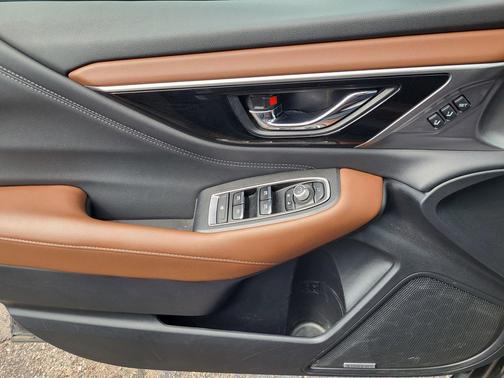 2022 Subaru Outback Touring XT
