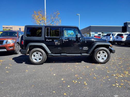 2014 Jeep Wrangler Unlimited Sport