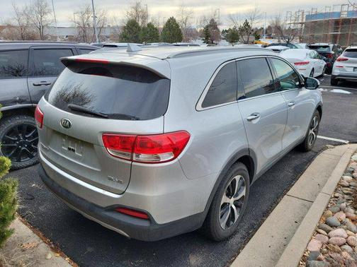 2017 Kia Sorento EX