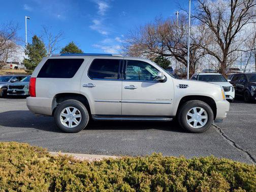 2009 Cadillac Escalade Base