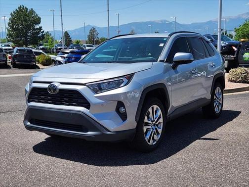 2019 Toyota RAV4 XLE Premium