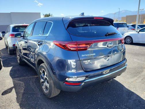 2022 Kia Sportage LX