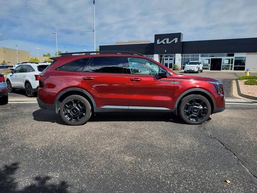 2024 Kia Sorento EX