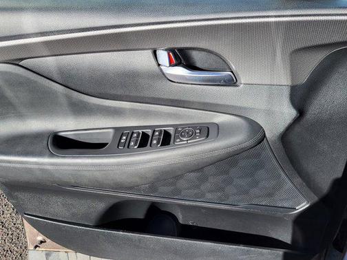 2019 Hyundai SANTA FE SEL 2.4