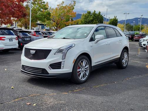 2023 Cadillac XT5 Sport