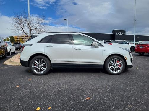 2023 Cadillac XT5 Sport