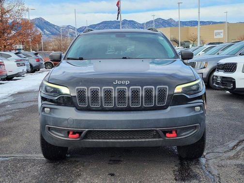 2020 Jeep Cherokee Trailhawk
