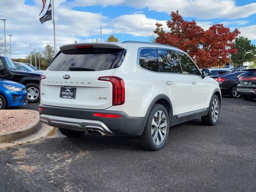 2020 Kia Telluride S