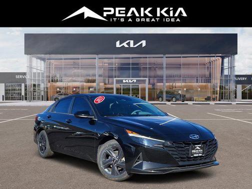 2023 Hyundai ELANTRA SEL