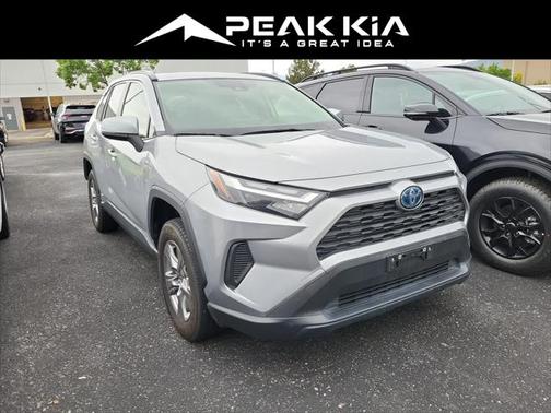 2023 Toyota RAV4 Hybrid XLE
