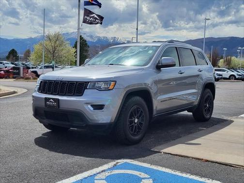 2018 Jeep Grand Cherokee Laredo E