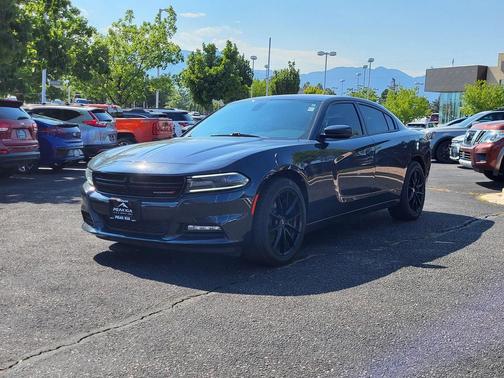 2017 Dodge Charger SXT