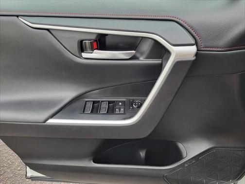 2023 Toyota RAV4 TRD Off Road