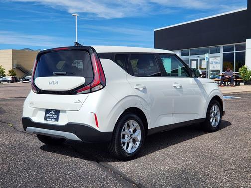 2023 Kia Soul LX