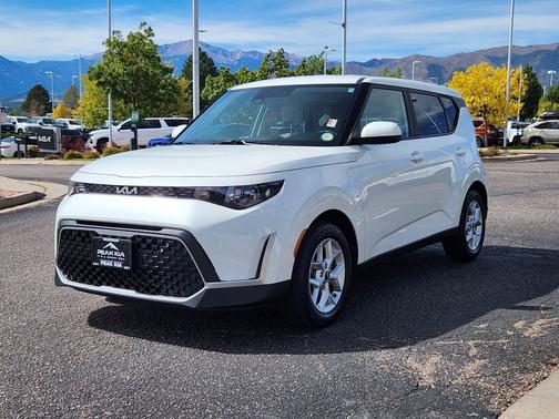 2023 Kia Soul LX