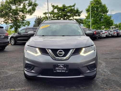 2016 Nissan Rogue SV