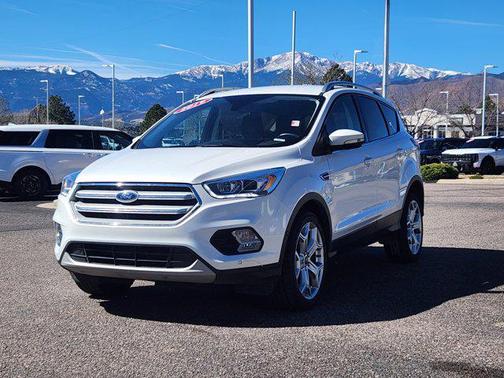 White Platinum Metallic Tri-Coat 2019 Ford Escape Titanium