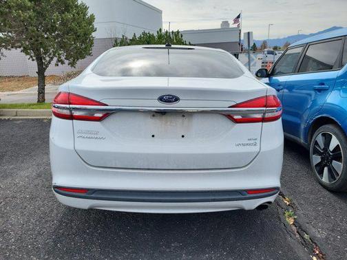 2017 Ford Fusion Hybrid SE