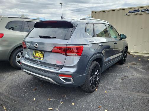 2022 Volkswagen Taos 1.5T SE