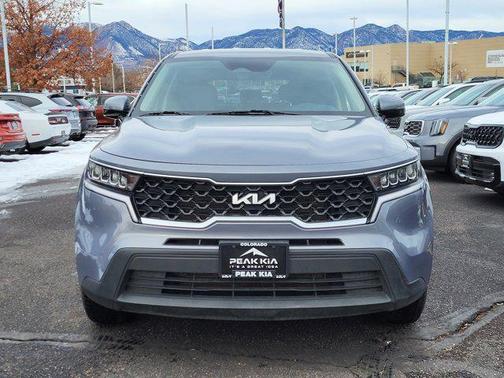 2022 Kia Sorento LX