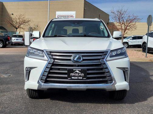 2016 Lexus LX 570 Base
