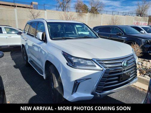 2016 Lexus LX 570 Base