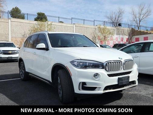 Alpine White 2017 BMW X5 xDrive35i