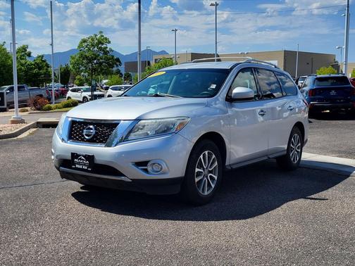 2013 Nissan Pathfinder SV