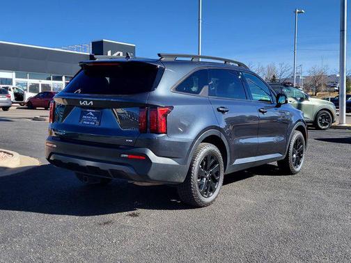 2023 Kia Sorento S