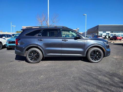 2023 Kia Sorento S
