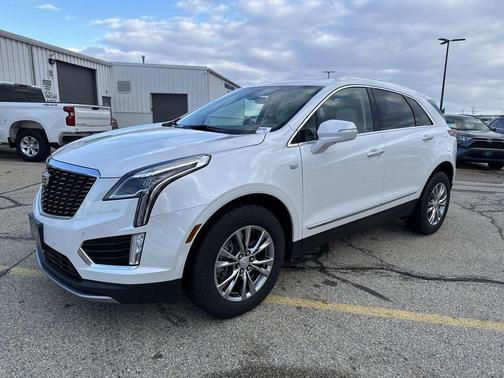 2022 Cadillac XT5 Premium Luxury