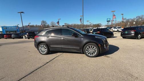 2017 Cadillac XT5 Platinum