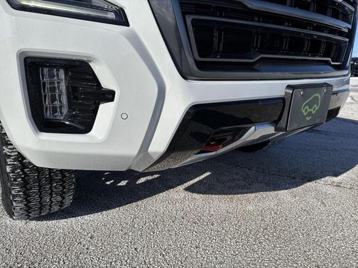 2024 GMC Yukon 4WD AT4