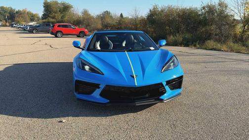 Rapid Blue 2022 Chevrolet Corvette Stingray w/2LT
