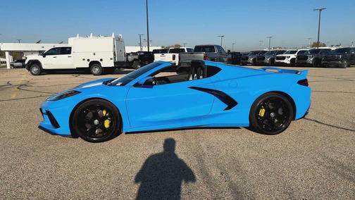 Rapid Blue 2022 Chevrolet Corvette Stingray w/2LT