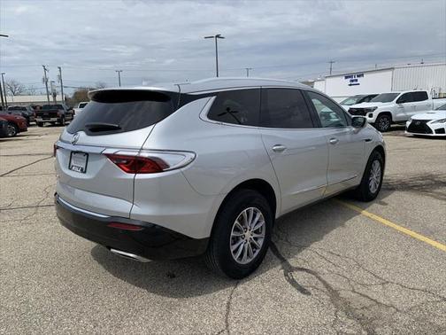 2022 Buick Enclave AWD Essence