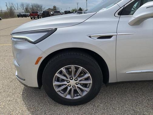 2022 Buick Enclave AWD Essence