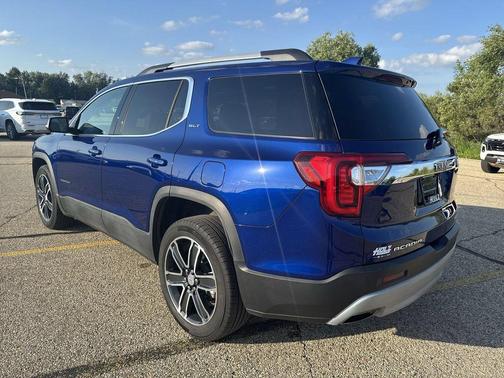 Ultra Blue Metallic 2023 GMC Acadia AWD SLT
