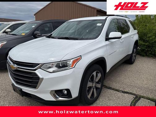 Summit White 2021 Chevrolet Traverse LT Leather