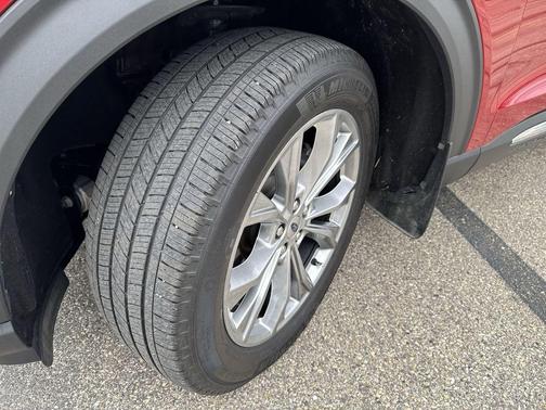 RAPID RED MET TINTED CC 2023 Ford Explorer XLT