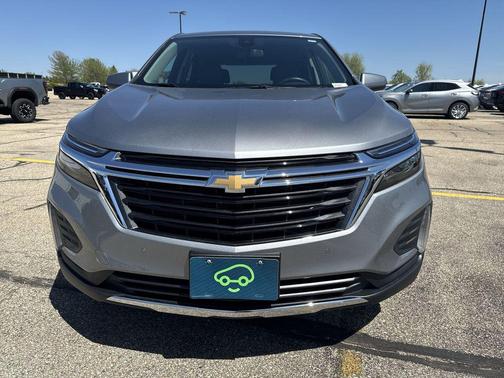 Sterling Gray Metallic 2023 Chevrolet Equinox 1LT