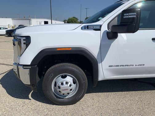 Summit White 2025 GMC Sierra 3500 Base