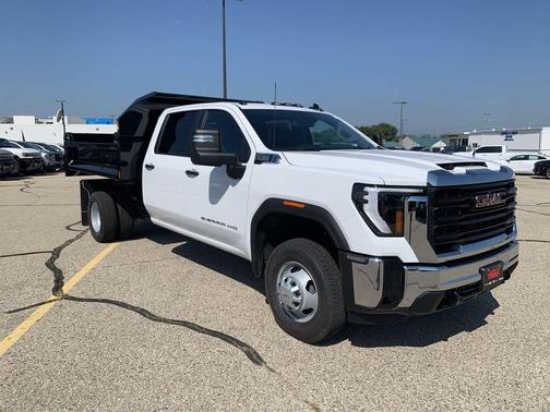 Summit White 2025 GMC Sierra 3500 Base