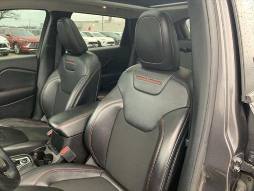 2021 Jeep Cherokee Trailhawk