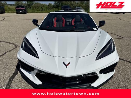 Arctic White 2024 Chevrolet Corvette Stingray w/2LT