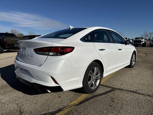 2018 Hyundai SONATA SEL